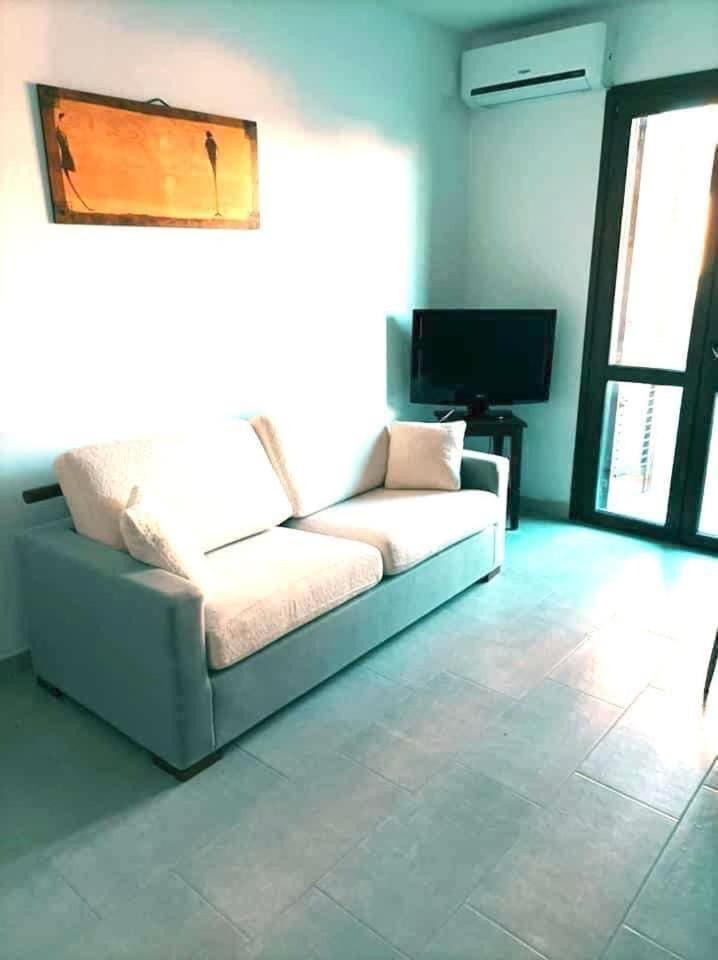 カリアリ Casa Vacanze Federicaヴィラ エクステリア 写真